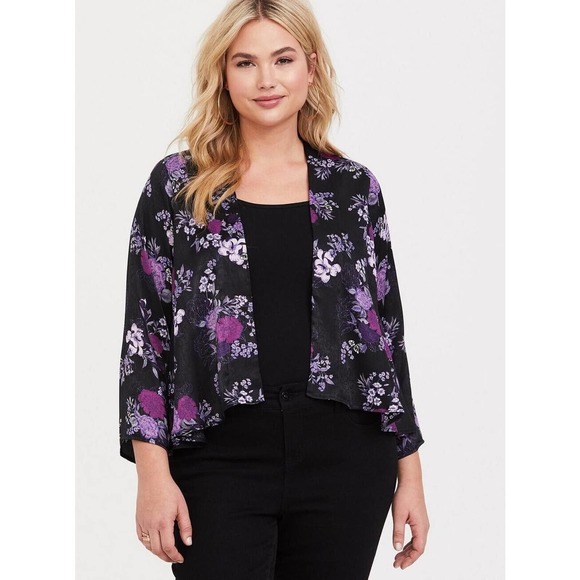 torrid Tops - Torrid Purple Floral Satin Kimono Open Front Black Plus Size 3/4 3X 4X H14447